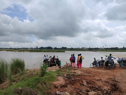 Joydev-Ajay-River-Crossing-in-Monsoon-Rainy-Season-Durgapur-Hub